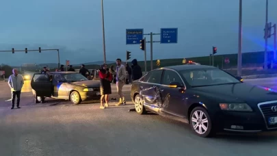 Çorum'da üç araç çarpıştı: 2 kişi yaralandı