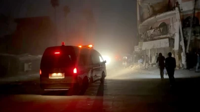 Gazze Sağlık Bakanlığı, İsrail'in El-Ehli Baptist Hastanesi'ne saldırısını kınadı