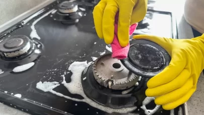 Ocak Gözleri Nasıl Temizlenir? Evde Püf Noktalarıyla Ocak Gözü Temizliği