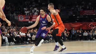 Bahçeşehir Koleji, EuroCup finaline bir adım uzaklıkta