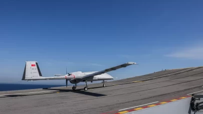 Bayraktar TB3'ten TCG Anadolu'ya başarılı dört sorti