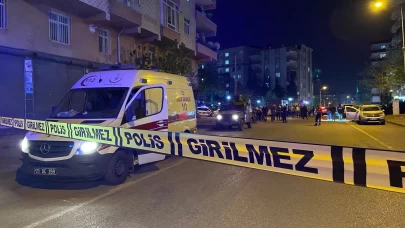 Diyarbakır'da silahlı kavga: 1'i polis 3 kişi yaralandı