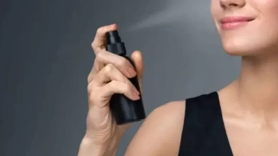 Makyajın son dokunuşu: Sabitleyici nedir, ne işe yarar?