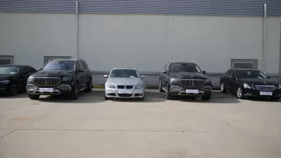 Sahte emeklilik belgesiyle araç ticaretine darbe