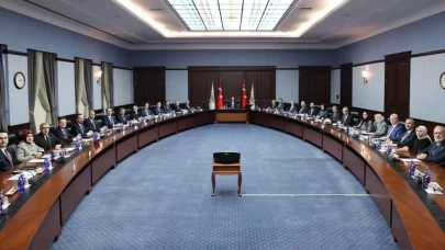 AK Parti Genel Merkezi’nde kritik MYK toplantısı 5 saat sürdü