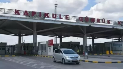 Kapıkule’de, TIR’ın rüzgarlığında yurt dışına kaçmak isteyen firari hükümlü yakalandı