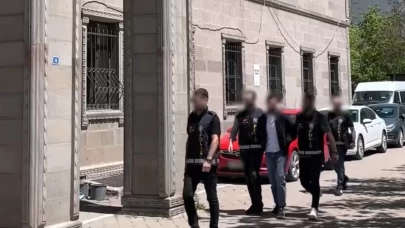 Hırsızlık suçlarından aranan 12 hükümlü yakalandı