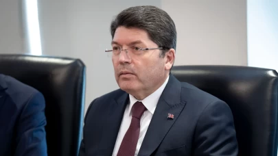 Adalet Bakanı Yılmaz Tunç'tan CHP otobüs şoförü ile ilgili iddialara yanıt