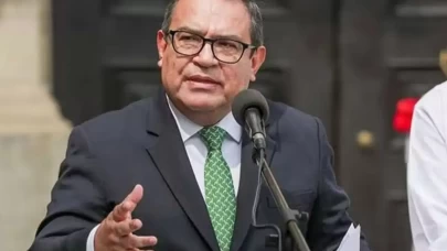 Başbakan Gustavo Adrianzen, istifa etti