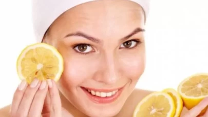 Gözenekleri sıkılaştırıyor, cildi aydınlatıyor! Limonla gelen güzellik