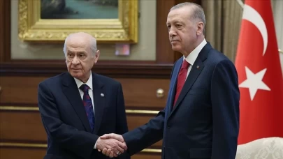 Cumhurbaşkanı Erdoğan'dan MHP Lideri Bahçeli'nin 'adaylık' sözlerine yanıt: Onore oldum