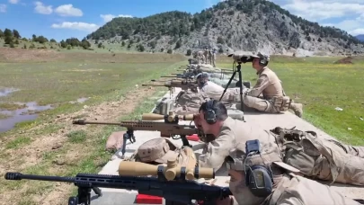 Keskin nişancı yarışması nefes kesti...