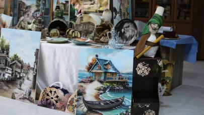 Atıkları sanata dönüştüren kadınlar