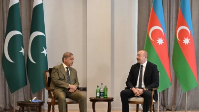Azerbaycan ve Pakistan liderleri Laçın'da görüştü
