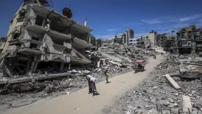 İsrail'in gün boyunca düzenlediği saldırılarda 54 Filistinli öldü