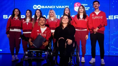 Sakıp Sabancı Spor Ödülleri’nde para sporcular ödüllendirildi
