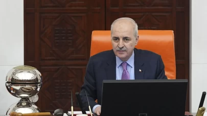 TBMM Başkanı Kurtulmuş'tan "Gazze" tepkisi: Bütün insanlığın seyrettiği bir soykırımla karşı karşıyayız