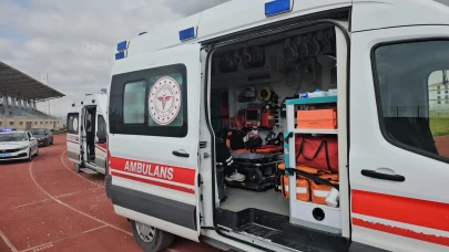 Çorum'da otomobil atletizm sahasına düştü!