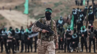 Hamas: Çocukların açlıktan ölmesi savaş suçudur