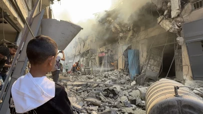 İsrail’in Gazze’ye yönelik saldırıları dükkanlar ve evleri hedef aldı