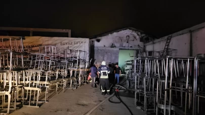 Mobilya fabrikasında yangın çıktı