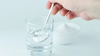 Suyla tüketiliyor; Her yudumda iç yağları parçalıyor...