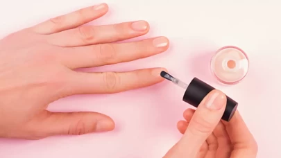 En Etkili Oje Kurutma Yöntemleri