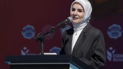 Bakan Göktaş, 5. Uluslararası Ninni Festivali'nde Anneler Günü'nü kutladı