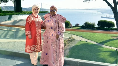 Emine Erdoğan, Esvatini Ana Kraliçesi Ntfombi Tfwala ile İstanbul'da bir araya geldi