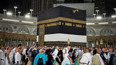 Müslümanlar mukaddes topraklara akın ediyor