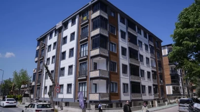 "Yarısı Bizden" kampanyasıyla deprem korkusu yerini güvene bırakıyor