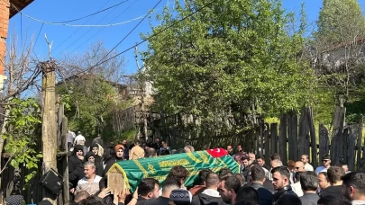 Feci kazada hayatını kaybeden genç sürücü toprağa verildi