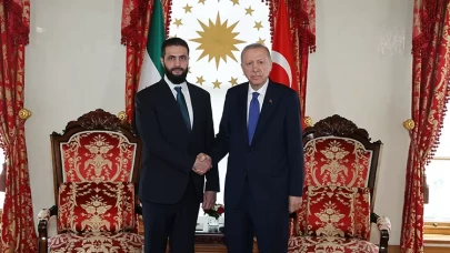 Cumhurbaşkanı Erdoğan, Suriyeli mevkidaşı Şara'yla görüştü