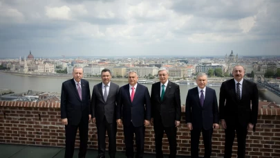 Cumhurbaşkanı Erdoğan, TDT liderleriyle Budapeşte'de