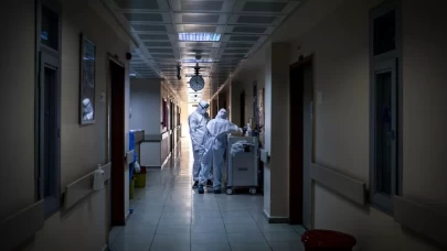 Koronavirüs geri mi dönüyor: Bir haftada 257'den 1100 vakaya ulaşıldı