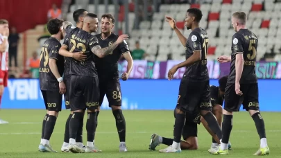 Trabzonspor sezonu galibiyetle tamamladı