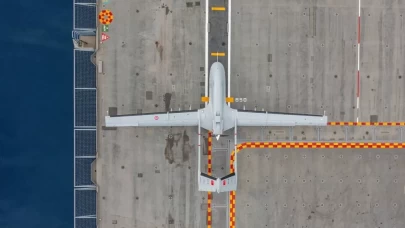 Dünyada bir ilk gerçekleşti: TB3 salvo kalkışla tarih yazdı!