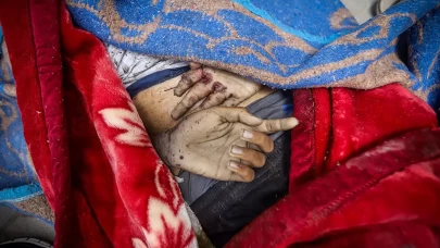 Soykırımcı İsrail'in Gazze'ye saldırıları devam ediyor