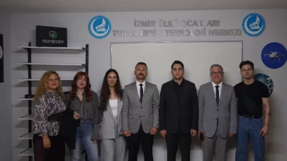 Ülkü Ocakları İzmir İl Başkanlığından gençliğe teknoloji hamlesi