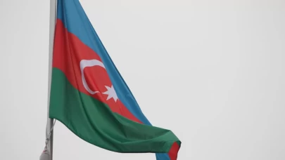 Azerbaycan, Hindistan'ın Pakistan'a saldırılarını kınadı