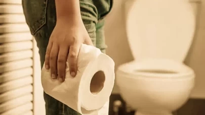 Gece boyunca sık tuvalete gitmenin nedenleri neler?