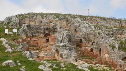 Perre Antik Kenti'ndeki mozaikte konservasyon işlemi başladı