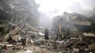 Gazze'de can kaybı 53 bin 762'ye yükseldi