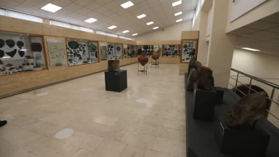 Ani Ören Yeri'ndeki kazılarda bulunan eserler sergilendi