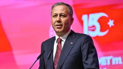 Bakan Yerlikaya: Kırmızı bültenle aranan 2 suçluyu daha ülkemize getirdik