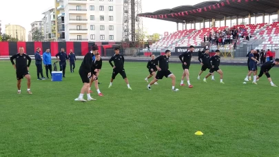 Vanspor, final öncesi taraftarıyla kenetlendi