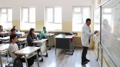 Öğretmenlerin il içi yer değişikliği takvimi açıklandı!