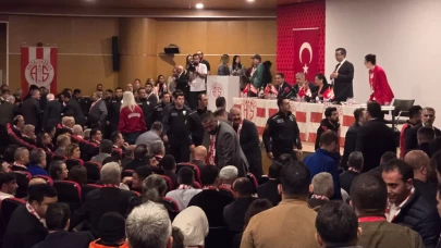 Antalyaspor'da Olağanüstü Genel Kurul kararı