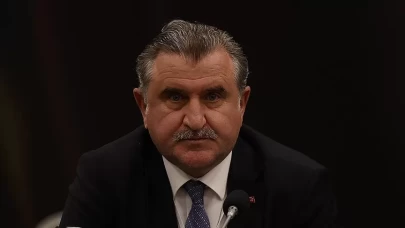 Bakan Bak Fenerbahçe Beko'yu tebrik etti