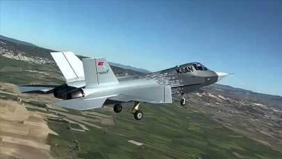 KAAN'a ABD'den övgü dolu analiz!  F-35'e rakip...
